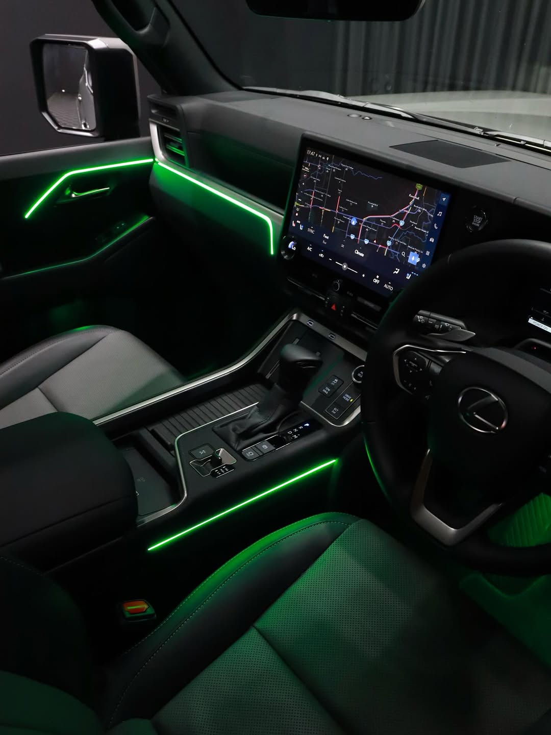 Green ambient lighting